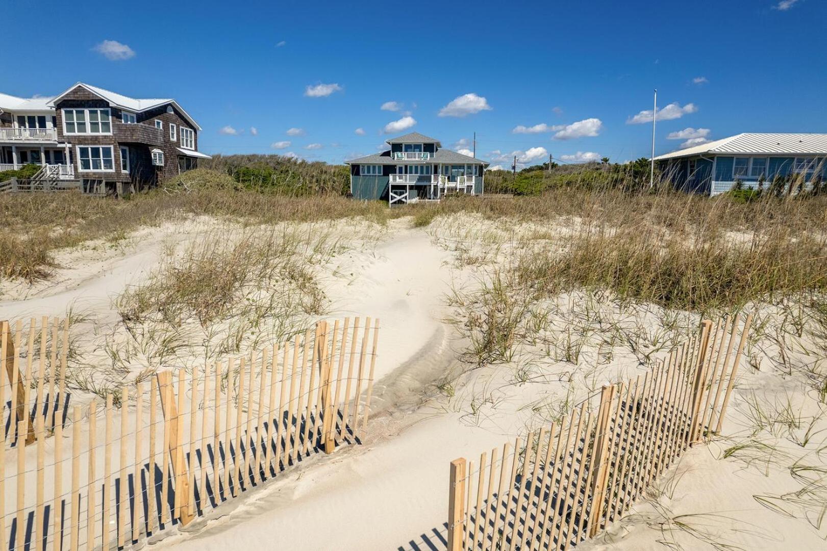 Duneside Home Pine Knoll Shores Exterior photo